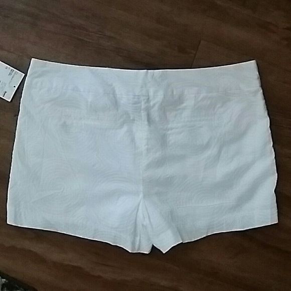 NWT, Apostrophe  Nice Shorts - Picture 2 of 4